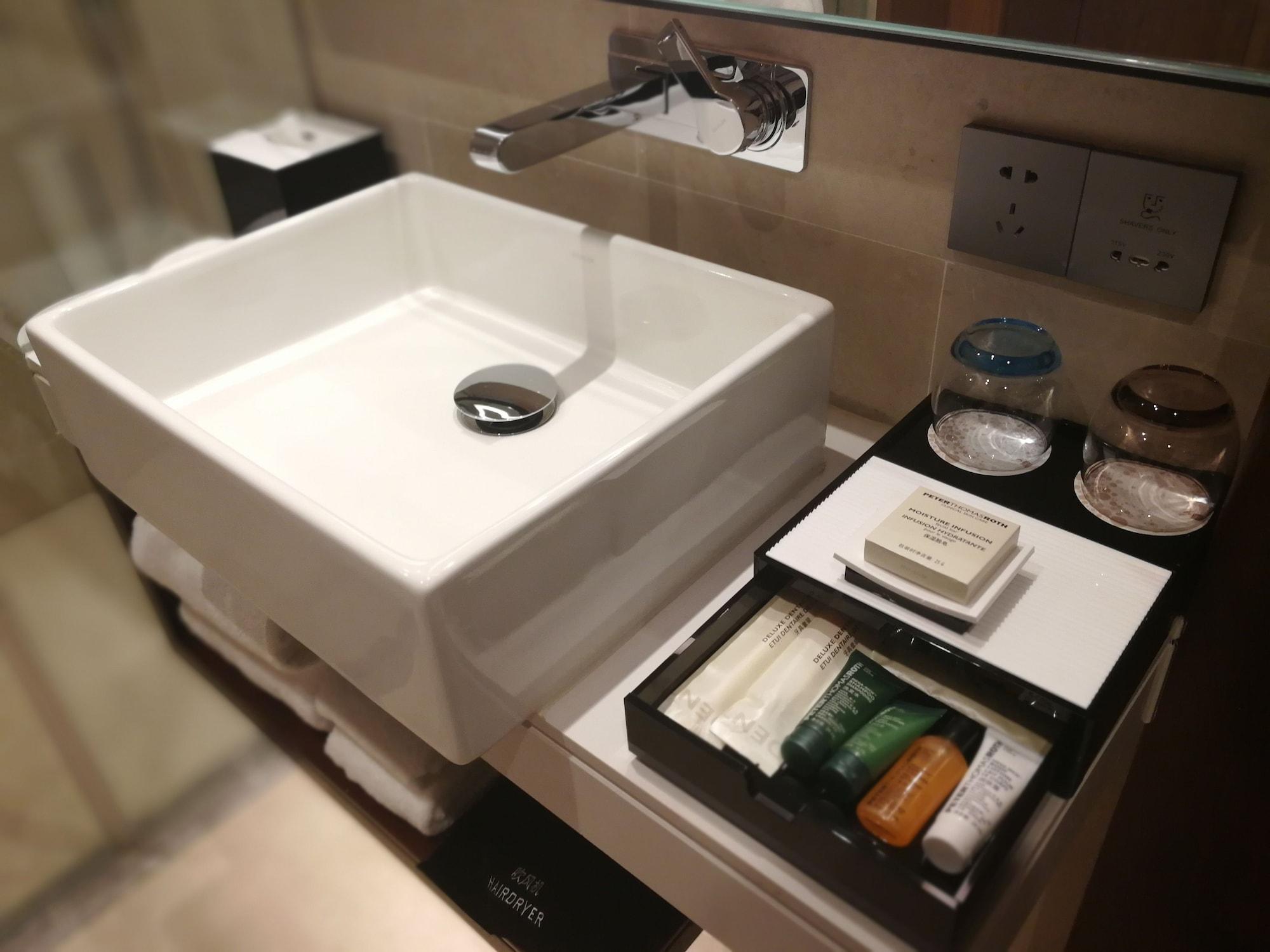Hilton Garden Inn Shangri-La Zewnętrze zdjęcie